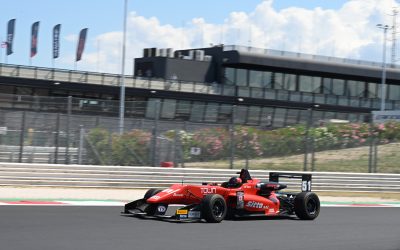 BERNARDO PELLEGRINI A VALLELUNGA PER PROSEGUIRE LA CACCIA AL TITOLO TOPJET FX2000 FORMULA TROPHY